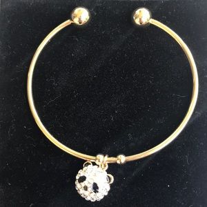 Gold bracelet